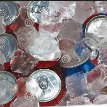 cooler 8 latas personalizado bebida com gelo